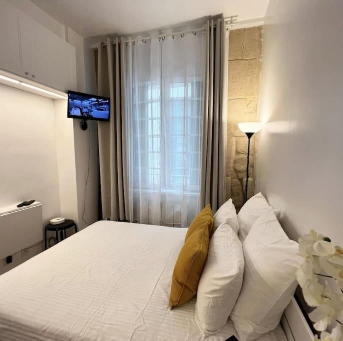 Cozy Studio In Saint Germain Des Pres Parigi Esterno foto